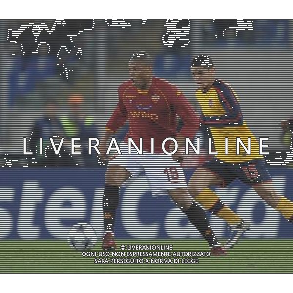 Roma - 11/03/2009 - Stadio Olimpico - Uefa Champions League 2008/2009 - Ottavi di finale ritorno - Roma Vs Arsenal - nella foto: Julio Cesar BAPTISTA ph. Corradetti / ag. Aldo Liverani Sas