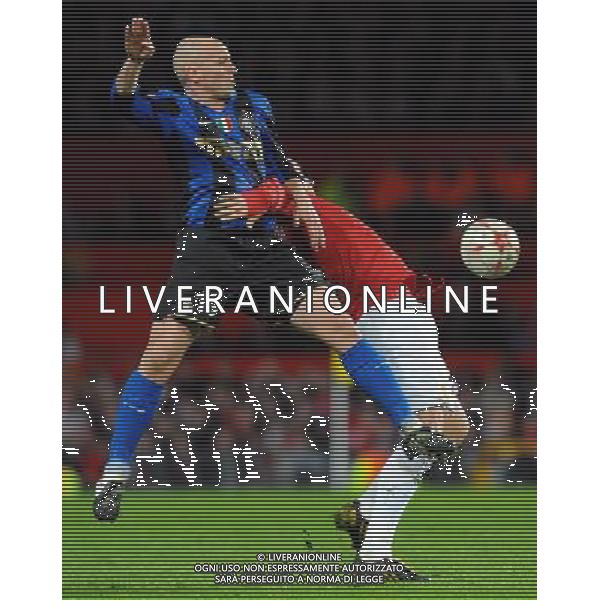 Champions League 2008/2009 Ottavi di Finale - Ritorno Manchester - 11.03.2009 Manchester United-Inter Nella Foto:CAMBIASSO ESTEBAN-BERBATOV DIMITAR /Ph.Vitez-Ag. Aldo Liverani