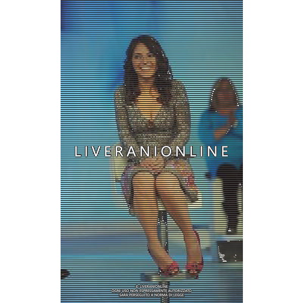 TRASMISSIONE TV: \' QUESTA DOMENICA\' NELLA FOTO: CLAUDIA PERNA ( GRANDE FRATELLO 9) © MASSIMO BRUNI - AG. ALDO LIVERANI SAS