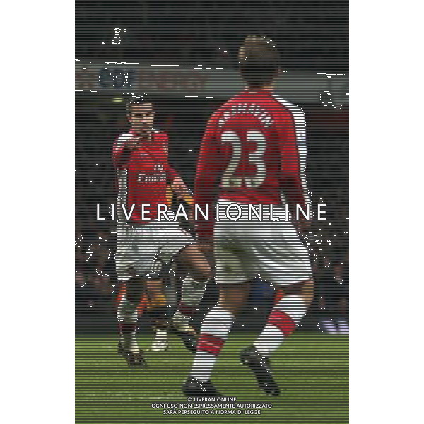 London, Date 17032009 Emirates Stadium CALCIO SPORT Arsenal v Hull City The FA Cup sponsored by E.ON R6 NELLA FOTO: Robin van Persie of Arsenal celebrates the equalising goal with Andrei Arshavin of Arsenal PH.AGENZIA ALDO LIVERANI SAS ONLY ITALY