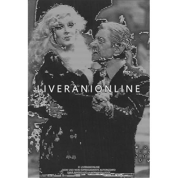 Isabella Biagini attrice - showgirl con Tino Scotti retrospettiva archivio Giovanni Liverani/Agenzia Aldo Liverani Sas 