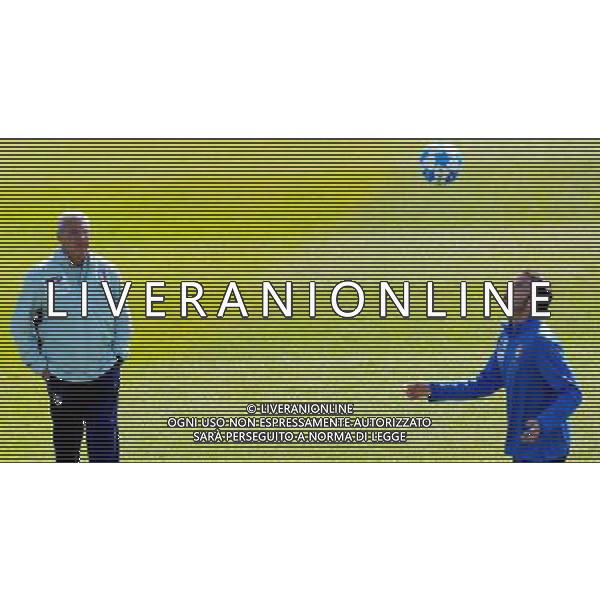 Raduno Nazionale Italiana a Coverciano Fiesole(FI) - 25.03.2009 Allenamento Nella Foto:MARCELLO LIPPI OSSERVA PAZZINI GAIAMPAOLO /Ph.Vitez-Ag. Aldo Liverani