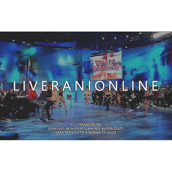 TRASMISSIONE TV: \' QUESTA DOMENICA\' ROMA - STUDI ELIOS NELLA FOTO: CAST © MASSIMO BRUNI - AG. ALDO LIVERANI SAS