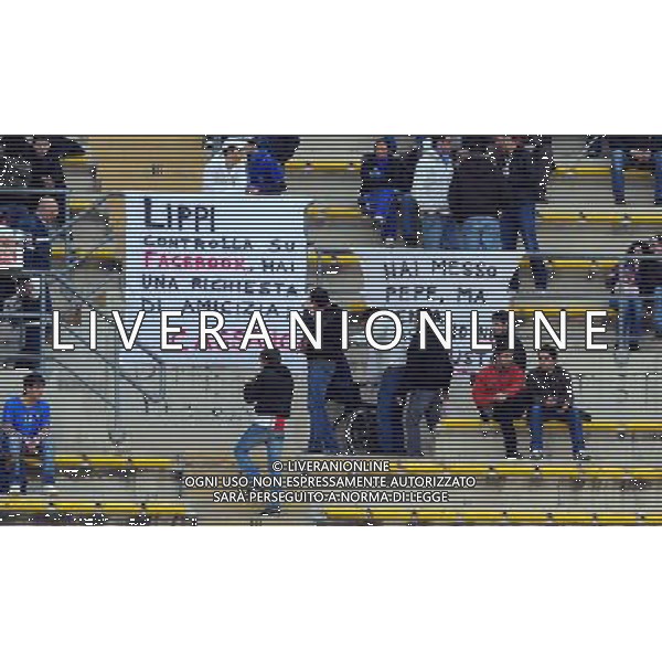 Qualificazioni ai Mondiali Sud Africa 2010 Gruppo 8 Bari - 01.04.2009 Italia-Eire Repubblica d\'Irlanda Nella Foto: STRISCIONI DEI TIFOSI PER CASSANO /Ph.Vitez-Ag. Aldo Liverani