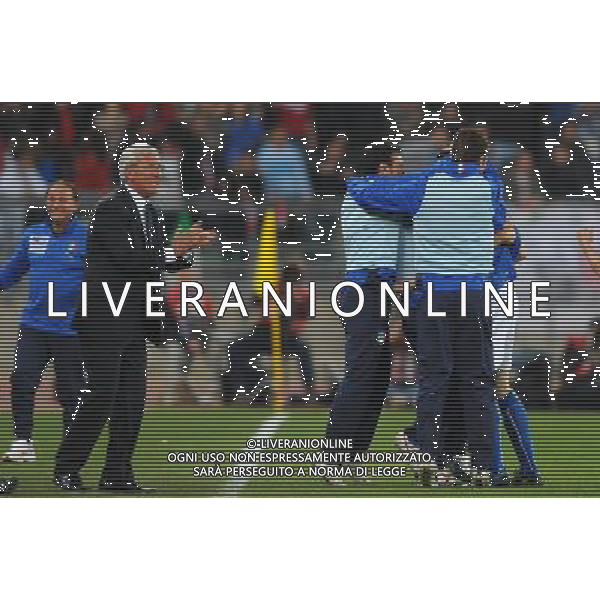 Qualificazioni ai Mondiali Sud Africa 2010 Gruppo 8 Bari - 01.04.2009 Italia-Eire Repubblica d\'Irlanda Nella Foto: ESULTANZA DOPO IL GOL DI VINCENZO IAQUINTA DEL 1-0 CON MARCELLO LIPPI /Ph.Vitez-Ag. Aldo Liverani