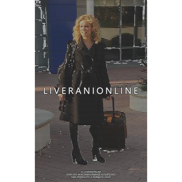 JUSTINE MATTERA TRASMISSIONE TV \'QUESTA DOMENICA\' 05/04/2009 PH.BRUNI/AGENZIA ALDO LIVERANI SAS