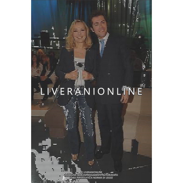 SILVANA GIACOBINI CON RAFFAELLO TONON TRASMISSIONE TV \'QUESTA DOMENICA\' 05/04/2009 PH.BRUNI/AGENZIA ALDO LIVERANI SAS