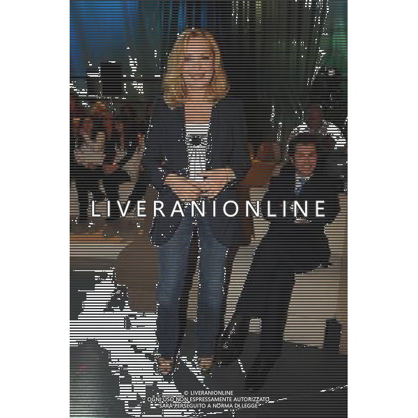 SILVANA GIACOBINI TRASMISSIONE TV \'QUESTA DOMENICA\' 05/04/2009 PH.BRUNI/AGENZIA ALDO LIVERANI SAS