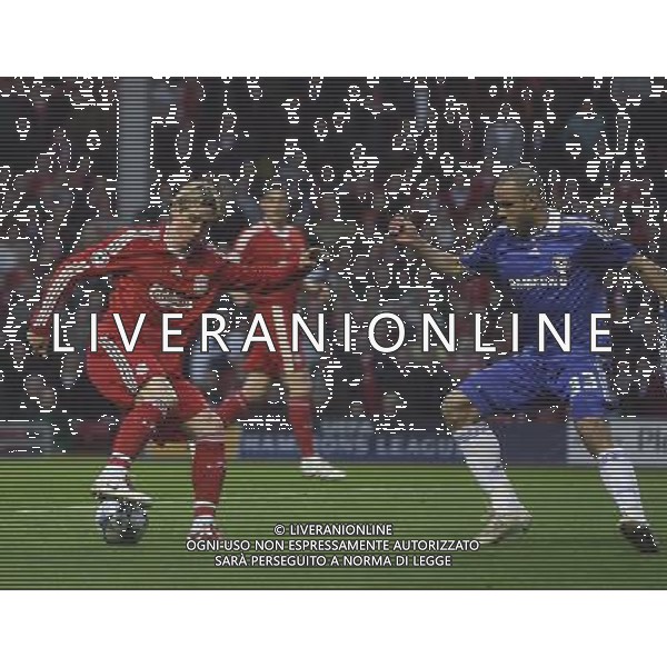 Action picture involving Liverpool\'s Fernando Torres: Liverpool fc vs Chelsea fc at Anfield Stadium in Liverpool for the 1st Leg of UEFA Champions League Q.o.F. on 08/04/2009. ph.agenzia aldo liverani sas only for italy