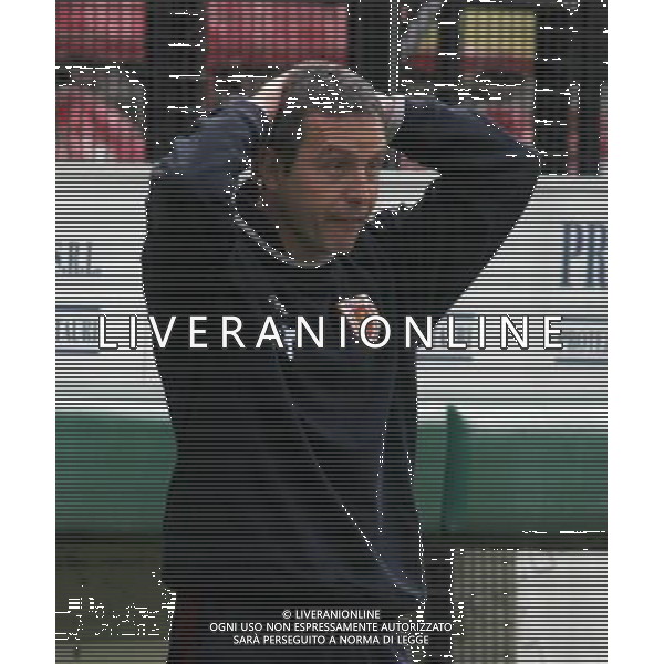 11/04/2009 legnano lega pro girone a sport calcio Legnano-Reggiana nella foto:Pane allenatore ph.ag.aldo liverani sas 