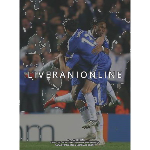 Alex of Chelsea celebrates with Michael Ballack \' Didier Drogba after scoring from the free kick , Chelsea v Liverpool, UEFA Champions League Quarter Final 2nd leg , Stamford Bridge, London, Date 14042009 ph.ag.aldo liverani sas only for italy