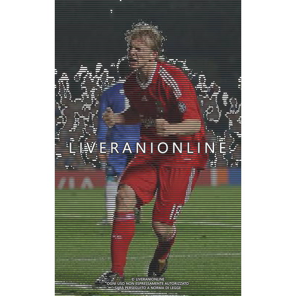 Dirk Kuyt of Liverpool celebrates his headed goal , Chelsea v Liverpool, UEFA Champions League Quarter Final 2nd leg , Stamford Bridge, London, Date 14042009 ag.aldo liverani sas only for italy