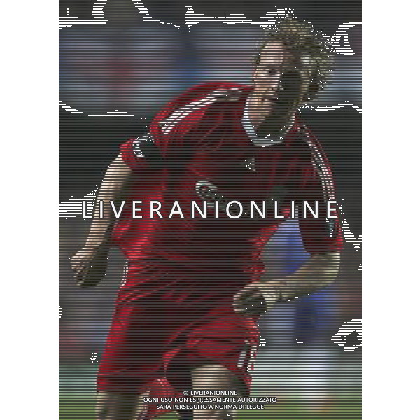 Dirk Kuyt of Liverpool is shown during the European Champion Clubs Cup Quarter Final Second Leg match between Chelsea and Liverpool at Stamford Bridge on April 14, 2009 in London, United Kingdom. © TOM DULAT - Talking Sport/Photoshot - ag. Aldo Liverani sas ITALY ONLY QUARTI DI FINALE DI CHAMPIONS LEAGUE