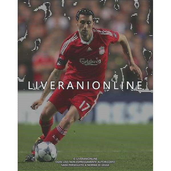 Alvaro Arbeloa of Liverpool is shown during the European Champion Clubs Cup Quarter Final Second Leg match between Chelsea and Liverpool at Stamford Bridge on April 14, 2009 in London, United Kingdom. © TOM DULAT - Talking Sport/Photoshot - ag. Aldo Liverani sas ITALY ONLY QUARTI DI FINALE DI CHAMPIONS LEAGUE