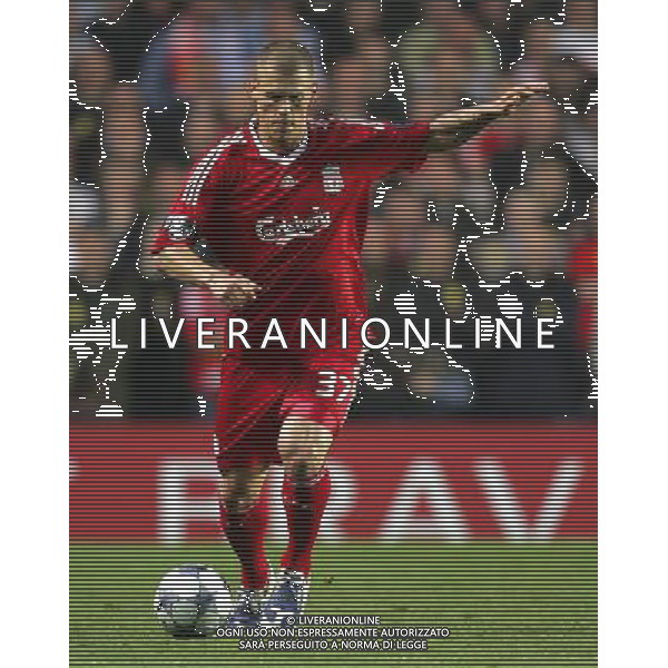 Martin Skrtel of Liverpool is shown during the European Champion Clubs Cup Quarter Final Second Leg match between Chelsea and Liverpool at Stamford Bridge on April 14, 2009 in London, United Kingdom. © TOM DULAT - Talking Sport/Photoshot - ag. Aldo Liverani sas ITALY ONLY QUARTI DI FINALE DI CHAMPIONS LEAGUE