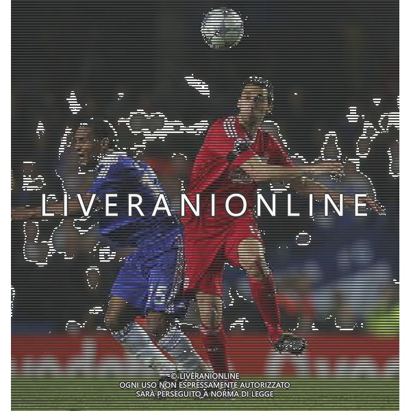 Florent Malouda of Chelsea battles for the ball with Alvaro Arbeloa of Liverpool during the European Champion Clubs Cup Quarter Final Second Leg match between Chelsea and Liverpool at Stamford Bridge on April 14, 2009 in London, United Kingdom. © TOM DULAT - Talking Sport/Photoshot - ag. Aldo Liverani sas ITALY ONLY QUARTI DI FINALE DI CHAMPIONS LEAGUE