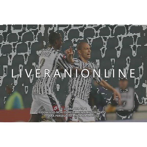 UDINE 16/04/2009 UDINESE WERDER BREMA COPPA UEFA ritorno QUARTI DI FINALE 2008/2009 CALCIO SPORT NELLA FOTO: l\'esultanza di gokhan inler dopo il gol con christian zapata PH.GARBUIO/ag aldo liverani sas