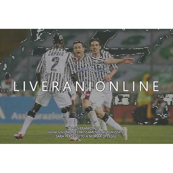 UDINE 16/04/2009 UEFA CUP QUARTER-FINAL 2ND LEG UDINESE-WERDER BREMEN NELLA FOTO:L\'ESULTANZA DI FABIO QUAGLIARELLA DOPO IL GOL FOTO PAOLA GARBUIO/AG.ALDO LIVERANI