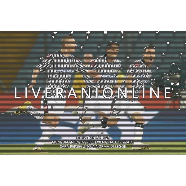 UDINE 16/04/2009 UEFA CUP QUARTER-FINAL 2ND LEG UDINESE-WERDER BREMEN NELLA FOTO:L\'ESULTANZA DI FABIO QUAGLIARELLA DOPO IL GOL FOTO PAOLA GARBUIO/AG.ALDO LIVERANI