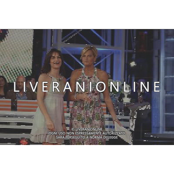 MICAELA RAMAZZOTTI - SIMONA VENTURA TRASMISSIONE TV: \' QUELLI CHE IL CALCIO\' FOTO ANTONIO SORANO - AG. ALDO LIVERANI SAS