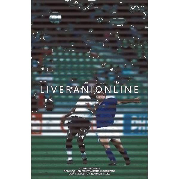 italy_england WORLD CUP 1990 CALCIO SPORT NELLA FOTO schillaci salvatore stevens gary PH.AG.ALDO LIVERANI SAS 