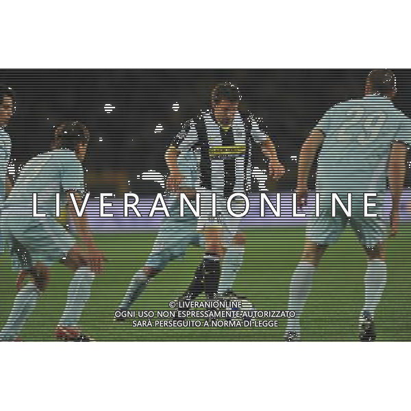 22-04-2009 Torino Sport Calcio Juventus Lazio Coppa Italia Tim 2008/2009 Nella foto: alessandro del piero accerchiato da laziali ph.viganti/ag ALDO LIVERANI sas