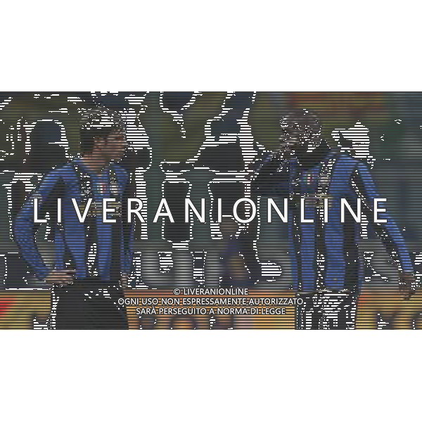 Milano 23-04-2009 coppa italia TIM CUP 2008/09 inter-sampdoria 1:0 nella foto mario balotelli e davide santon ph marco luzzani/ag aldo liverani s,a,s,