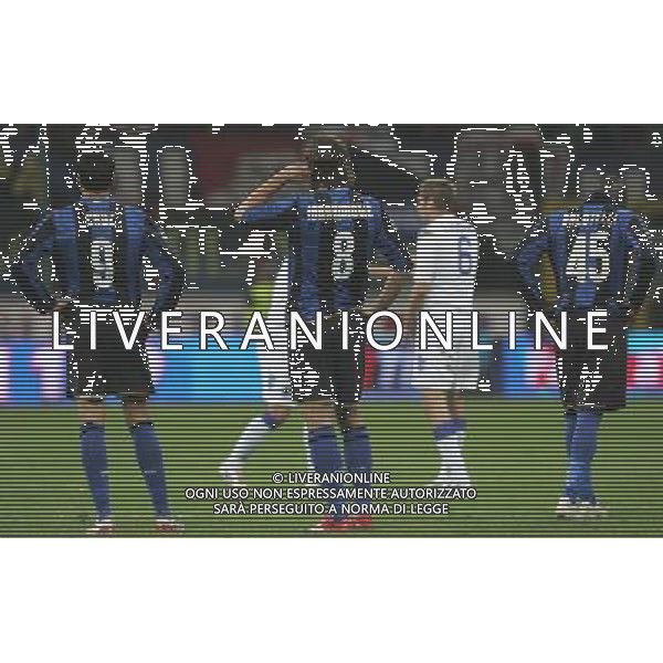 Milano 23-04-2009 coppa italia TIM CUP 2008/09 inter-sampdoria 1:0 nella foto zlatan ibrahimovic, julio cruz e mario balotelli ph marco luzzani/ag aldo liverani s,a,s,
