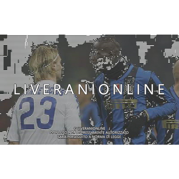 Milano 23-04-2009 coppa italia TIM CUP 2008/09 inter-sampdoria 1:0 nella foto mario balotelli e marius stankevicius ph marco luzzani/ag aldo liverani s,a,s,
