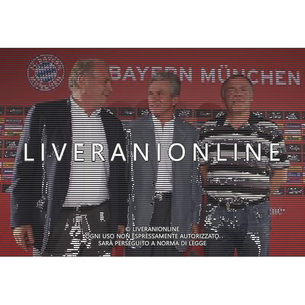 MONACO DI BAVIERA PRESENTAZIONE Jupp Heynckes 28/04/2009 NELLA FOTO Jupp Heynckes - Manager Uli Hoene§ Hoeness . FOTOFIRO-AG ALDO LIVERANI ONLY ITALY