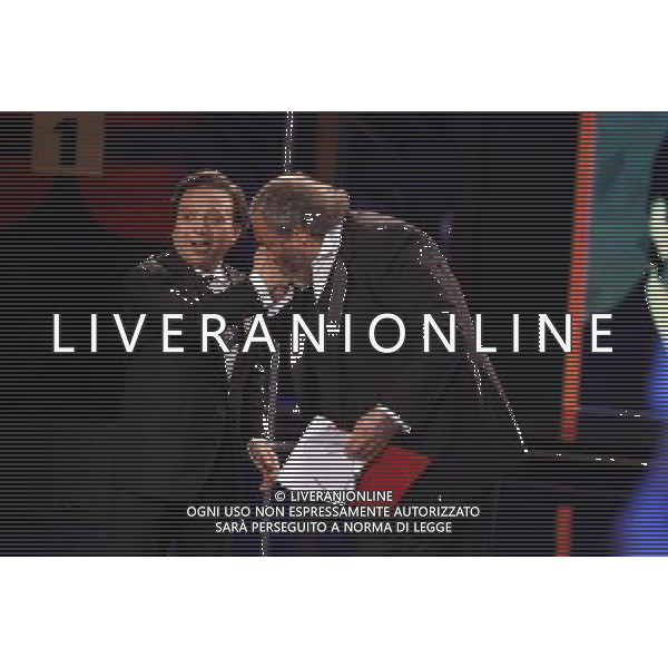 PIERO CHIAMBRETTI - DIEGO ABATANTUONO TRASMISSIONE TV: \' CHIAMBRETTI NIGHT\' - ULTIMA PUNTATA © ANTONIO SORANO - AG. ALDO LIVERANI SAS