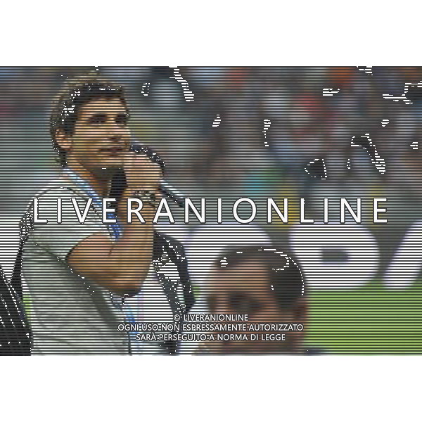 TORINO 18/5/2009 PARTITA DEL CUORE A FAVORE DEI TERREMOTATI D\' ABRUZZO NAZIONALE CANTANTI VS AMICI DI ALEX DEL PIERO NELLA FOTO FERDI BERISHA FOTO ROMANO/AG ALDO LIVERANI