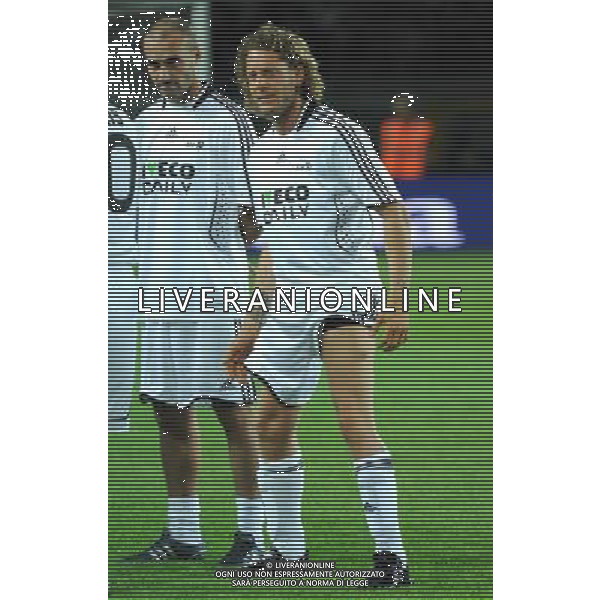 TORINO 18/5/2009 PARTITA DEL CUORE A FAVORE DEI TERREMOTATI D\' ABRUZZO NAZIONALE CANTANTI VS AMICI DI ALEX DEL PIERO NELLA FOTO LAPO ELKANN FOTO ROMANO/AG ALDO LIVERANI