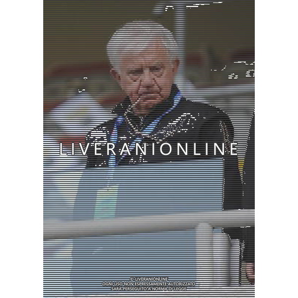 TORINO 18/5/2009 PARTITA DEL CUORE A FAVORE DEI TERREMOTATI D\' ABRUZZO NAZIONALE CANTANTI VS AMICI DI ALEX DEL PIERO NELLA FOTO DON ANTONIO MAZZI FOTO ROMANO/AG ALDO LIVERANI