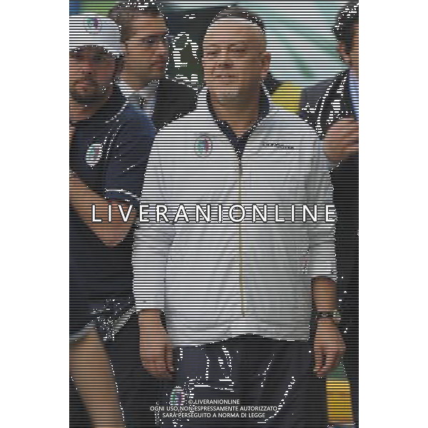 TORINO 18/5/2009 PARTITA DEL CUORE A FAVORE DEI TERREMOTATI D\' ABRUZZO NAZIONALE CANTANTI VS AMICI DI ALEX DEL PIERO NELLA FOTO ENRICO RUGGERI FOTO ROMANO/AG ALDO LIVERANI