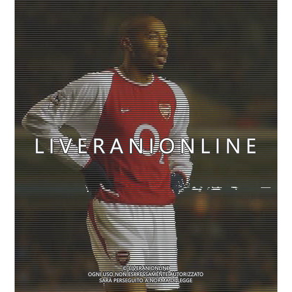 ARSENAL CALCIO 2003/2004 NELLA FOTO Thierry Henry ARSENAL CALCIO FOTO MARCELLO POZZETTI-AGENZIA ALDO LIVERANI