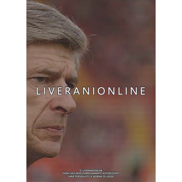 ARSENAL CALCIO 2003/2004 NELLA FOTO ARSEN WENGER ALLENATORE ARSENAL CALCIO FOTO MARCELLO POZZETTI-AGENZIA ALDO LIVERANI