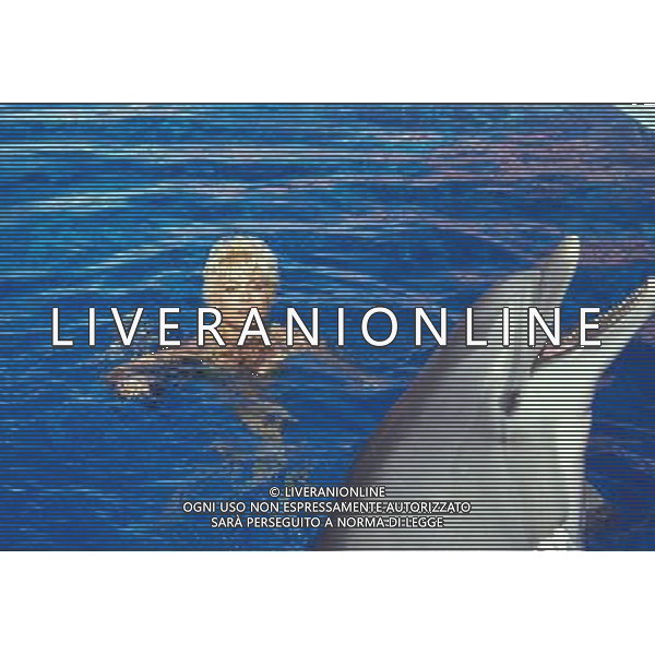 TRASMISSIONE TELEVISIVA \'STELLE SULL\'ACQUA\' NELLA FOTO CARMEN RUSSO AG ALDO LIVERANI