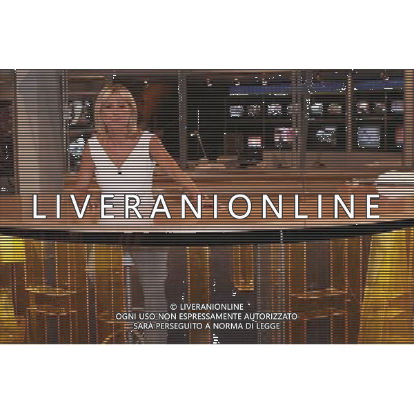 TRASMISSIONE TELEVISIVA\'CHI L\'HA VISTO\' 2005 NELLA FOTO FEDERICA SCIARELLI AG ALDO LIVERANI
