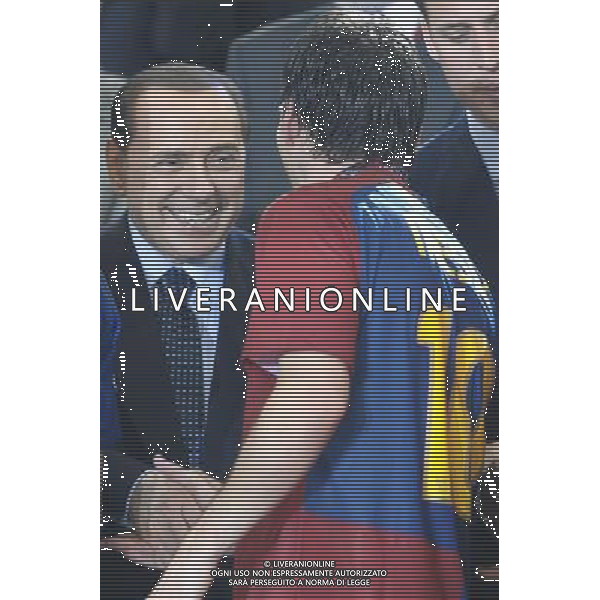Roma - 27/05/2009 - Stadio Olimpico - Uefa Champions League Finale Roma 2009 - FC Barcellona vs Manchester United FC - nella foto: Silvio BERLUSCONI si congratula con Lionel MESSI ph. Corradetti / ag. Aldo Liverani Sas