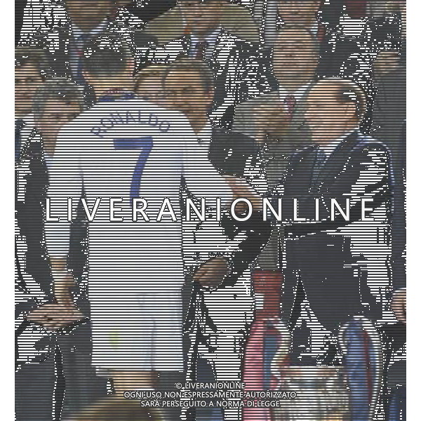 Roma - 27/05/2009 - Stadio Olimpico - Uefa Champions League Finale Roma 2009 - FC Barcellona vs Manchester United FC - nella foto: Silvio BERLUSCONI saluta Cristiano RONALDO ph. Corradetti / ag. Aldo Liverani Sas