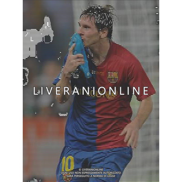Champions League 2008/2009 Finale Roma - 27.05.2009 Barcellona-Manchester United Nella Foto: ESULTANZA DI MESSI LIONEL CHE BACIA LA SCARPA /Ph.Vitez-Ag. Aldo Liverani