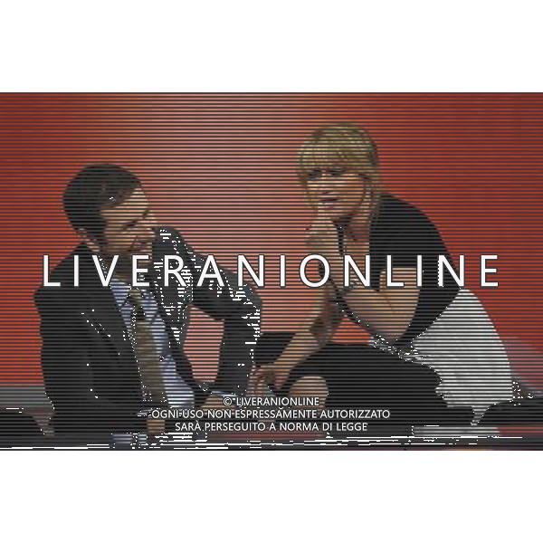 MILANO 31/5/2009 STUDI RAI DI CORSO SEMPIONE ULTIMA PUNTATA DELLA TRASMISSIONE TELEVISIVA: -CHE TEMPO CHE FA- NELLA FOTO FABIO FAZIO E LUCIANA LITTIZZETTO FOTO ROMANO/AG ALDO LIVERANI