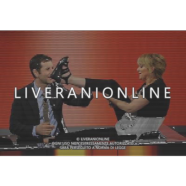 MILANO 31/5/2009 STUDI RAI DI CORSO SEMPIONE ULTIMA PUNTATA DELLA TRASMISSIONE TELEVISIVA: -CHE TEMPO CHE FA- NELLA FOTO FABIO FAZIO E LUCIANA LITTIZZETTO FOTO ROMANO/AG ALDO LIVERANI