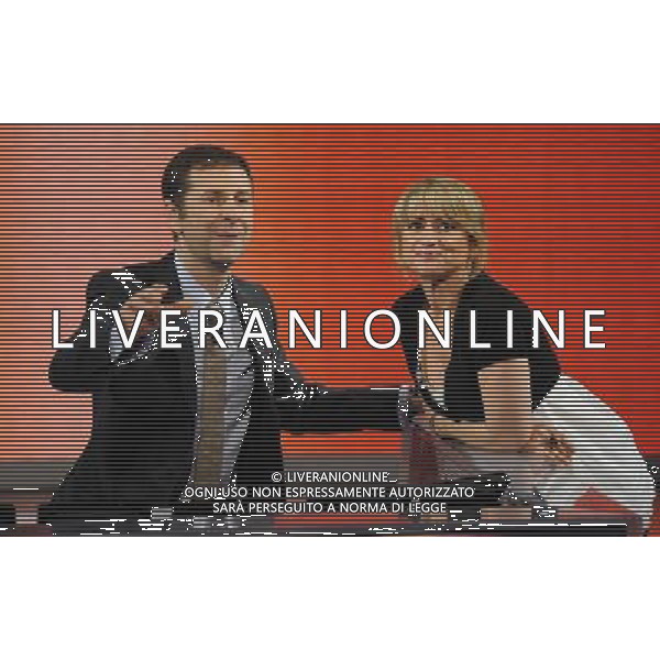 MILANO 31/5/2009 STUDI RAI DI CORSO SEMPIONE ULTIMA PUNTATA DELLA TRASMISSIONE TELEVISIVA: -CHE TEMPO CHE FA- NELLA FOTO FABIO FAZIO E LUCIANA LITTIZZETTO FOTO ROMANO/AG ALDO LIVERANI