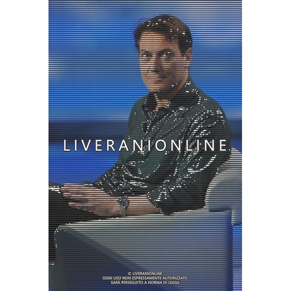 MILANO 31/5/2009 STUDI RAI DI CORSO SEMPIONE ULTIMA PUNTATA DELLA TRASMISSIONE TELEVISIVA: -CHE TEMPO CHE FA- NELLA FOTO CORRADO GUZZANTI FOTO ROMANO/AG ALDO LIVERANI