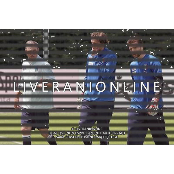 COVERCIANO, 3 GIUGNO 2009 RADUNO DELLA NAZIONALE ITALIANA DI CALCIO NELLA FOTO: MARCHETTI E DE SANTIS FOTO AG. A. LIVERANI SAS