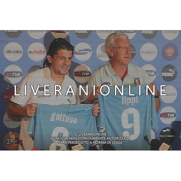 COVERCIANO, 3 GIUGNO 2009 RADUNO DELLA NAZIONALE ITALIANA DI CALCIO NELLA FOTO: GATTUSO E LIPPI PRESENTANO LA NUOVA MAGLIA DELLA NAZIONALE FOTO AG. A. LIVERANI SAS
