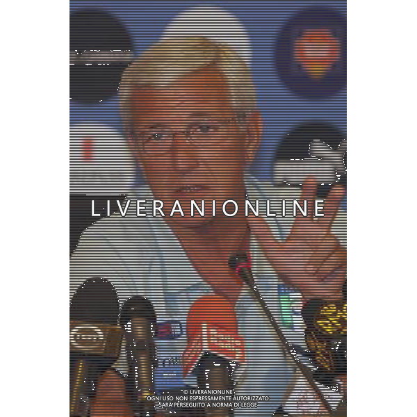 COVERCIANO, 3 GIUGNO 2009 RADUNO DELLA NAZIONALE ITALIANA DI CALCIO NELLA FOTO: MARCELLO LIPPI DURANTE LA CONFERENZA STAMPA FOTO AG. A. LIVERANI SAS