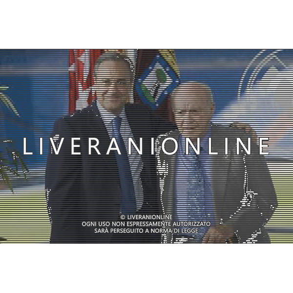 MADRID, Spain (01/06/09).- Florentino Perez takes position as new Real Madrid president at Santiago Bernabeu Stadium. Florentino Perez and Alfredo Di Stefano. © Cesar Cebolla / ALFAQUI - Ag. Aldo Liverani sas ITALY ONLY 